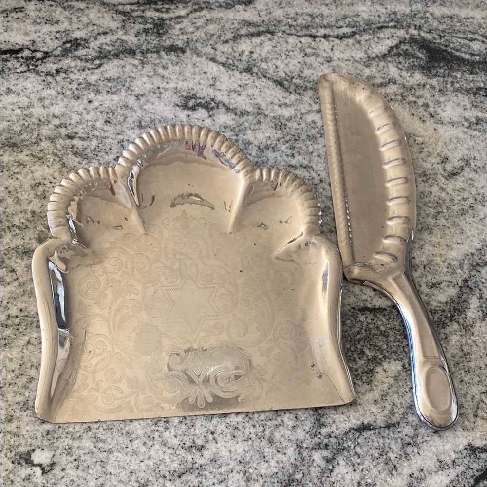 Vintage Or Antique Crumb Scraper Set!